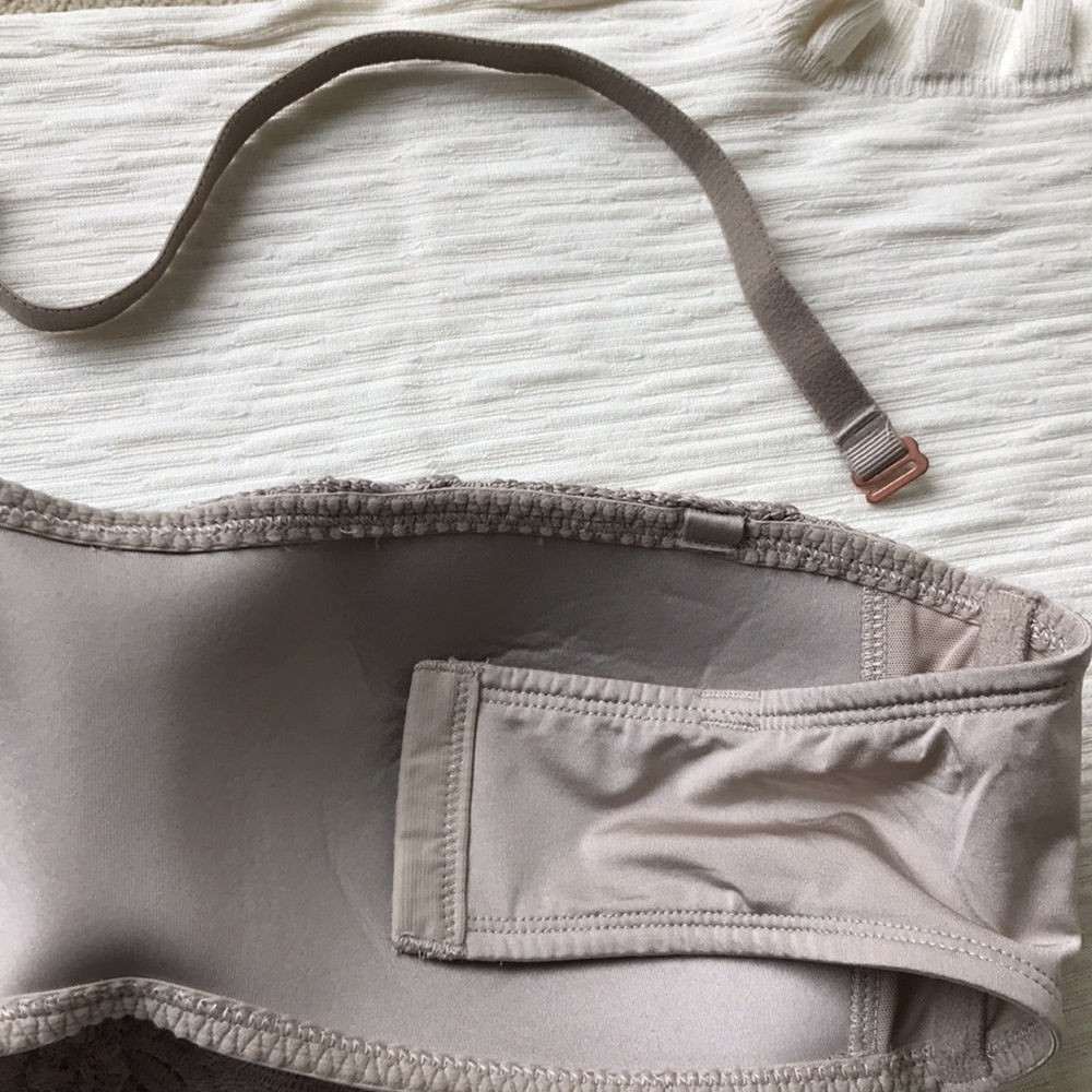 NWT aerie bandeau bra - Picture 4 of 6
